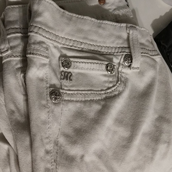 Miss Me Metallic Skinny Stretch Jean - Picture 6 of 6